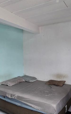 Casa à venda com 125m², 6 quartos e 1 vagaCasa 03/ Quarto