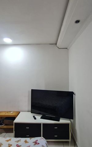 Casa à venda com 125m², 6 quartos e 1 vagaCasa 01/ Quarto 02