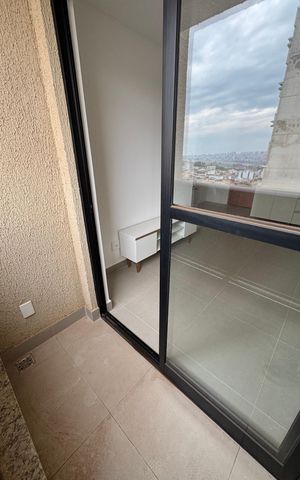 Apartamento para alugar com 46m², 1 quarto e 1 vaga Apartamento para alugar com 46m², 1 quarto e 1 vagaVaranda