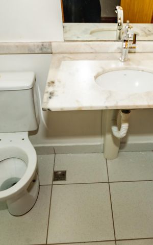 Apartamento para alugar com 70m², 3 quartos e 2 vagasBanheiro do Quarto 3