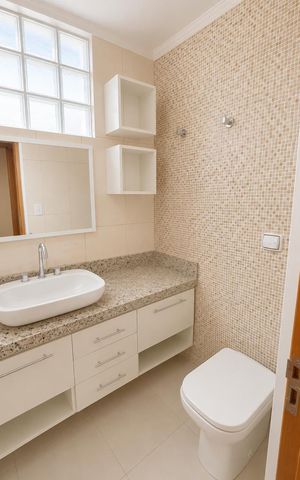 Apartamento à venda com 73m², 2 quartos e 1 vaga Apartamento à venda com 73m², 2 quartos e 1 vagaBanheiro