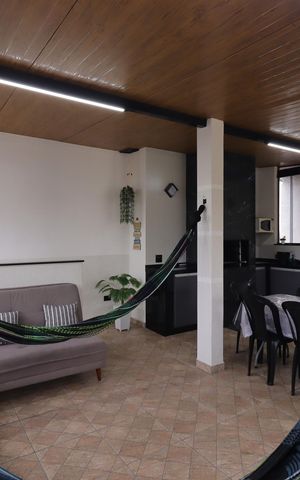 Casa para alugar com 80m², 2 quartos e 1 vagaÁrea Gourmet