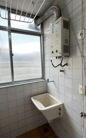 Apartamento para alugar com 59m², 2 quartos e 1 vagaÁrea de Serviço