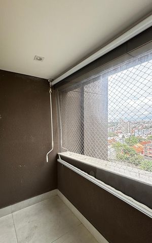 Apartamento à venda com 252m², 4 quartos e 4 vagas Apartamento à venda com 252m², 4 quartos e 4 vagasSuite 1 Varanda