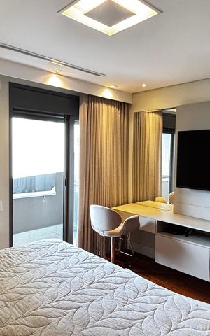 Apartamento à venda com 252m², 4 quartos e 4 vagas Apartamento à venda com 252m², 4 quartos e 4 vagasSuite 1