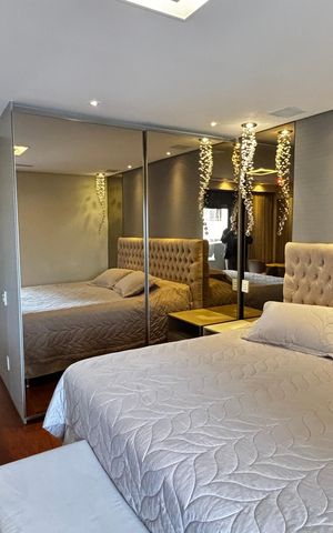 Apartamento à venda com 252m², 4 quartos e 4 vagas Apartamento à venda com 252m², 4 quartos e 4 vagasSuite 1