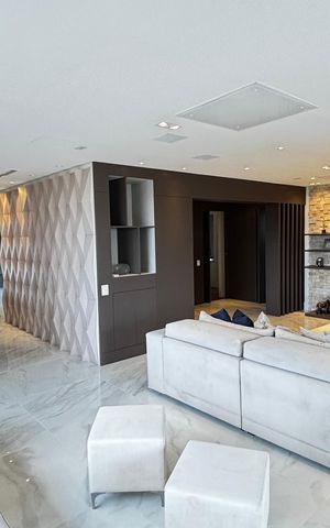 Apartamento à venda com 252m², 4 quartos e 4 vagas Apartamento à venda com 252m², 4 quartos e 4 vagasSala - Sala de Estar