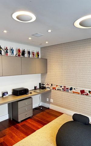 Apartamento à venda com 252m², 4 quartos e 4 vagas Apartamento à venda com 252m², 4 quartos e 4 vagasSuíte 4