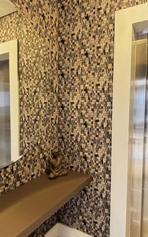 Apartamento à venda com 252m², 4 quartos e 4 vagas Apartamento à venda com 252m², 4 quartos e 4 vagasHall de Entrada