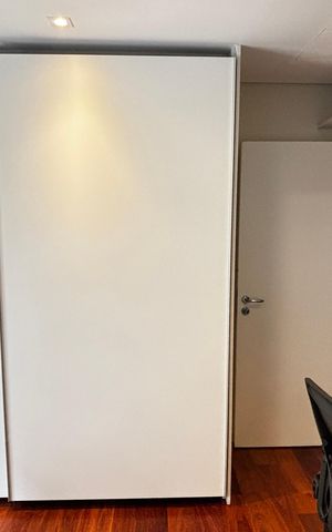 Apartamento à venda com 252m², 4 quartos e 4 vagas Apartamento à venda com 252m², 4 quartos e 4 vagasSuíte 2
