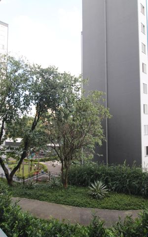 Apartamento para alugar com 60m², 2 quartos e 1 vagaSala - Varanda
