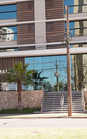 Apartamento para alugar com 107m², 3 quartos e 2 vagasFachada