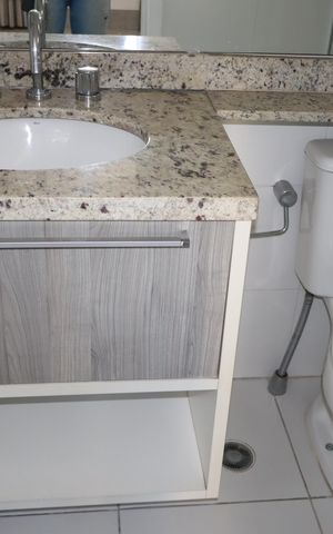 Apartamento à venda com 77m², 2 quartos e 1 vagaBanheiro quarto 2