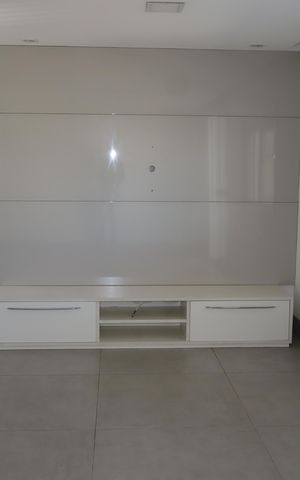 Apartamento à venda com 77m², 2 quartos e 1 vagaSala