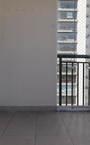 Apartamento à venda com 77m², 2 quartos e 1 vagaVaranda