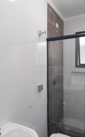 Apartamento para alugar com 48m², 2 quartos e sem vaga Apartamento para alugar com 48m², 2 quartos e sem vagaBanheiro