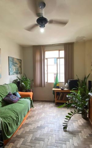 Apartamento à venda com 63m², 2 quartos e 1 vaga Apartamento à venda com 63m², 2 quartos e 1 vagaSala