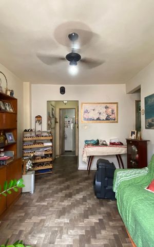 Apartamento à venda com 63m², 2 quartos e 1 vaga Apartamento à venda com 63m², 2 quartos e 1 vagaSala