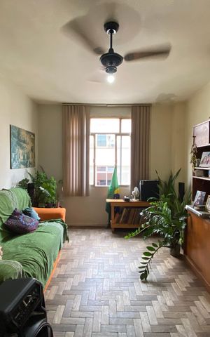 Apartamento à venda com 63m², 2 quartos e 1 vaga Apartamento à venda com 63m², 2 quartos e 1 vagaSala
