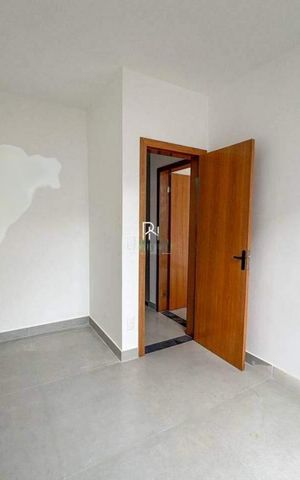 Casa à venda com 106m², 3 quartos e 3 vagas