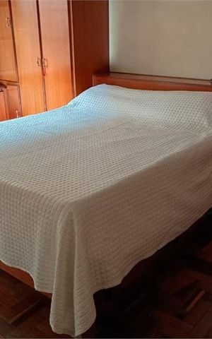 Casa à venda com 200m², 3 quartos e 4 vagas