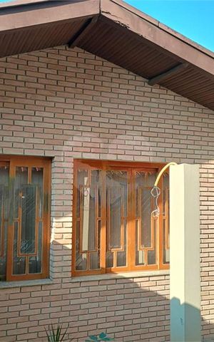 Casa à venda com 200m², 3 quartos e 4 vagas
