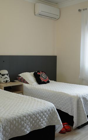 Casa à venda com 265m², 3 quartos e 10 vagasQuarto 2
