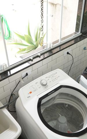 Casa à venda com 265m², 3 quartos e 10 vagasLavanderia