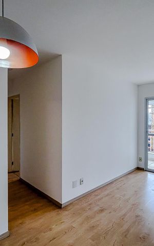 Apartamento para alugar com 55m², 2 quartos e 1 vagaSala