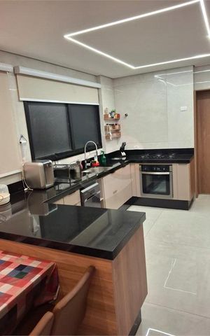 Apartamento à venda com 230m², 3 quartos e 4 vagas