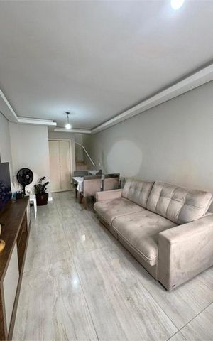 Casa de condomínio à venda com 100m², 3 quartos e 1 vaga