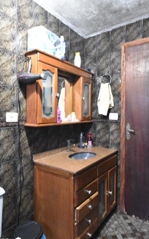 Casa à venda com 360m², 4 quartos e 4 vagasBanheiro