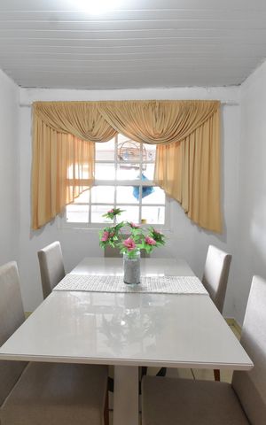 Casa à venda com 360m², 4 quartos e 4 vagasSala 2