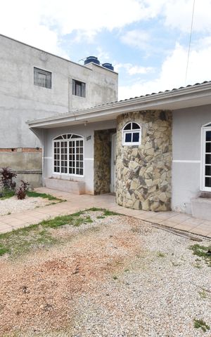 Casa à venda com 360m², 4 quartos e 4 vagasÁrea externa