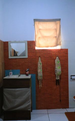 Casa à venda com 300m², 2 quartos e sem vagaBanheiro