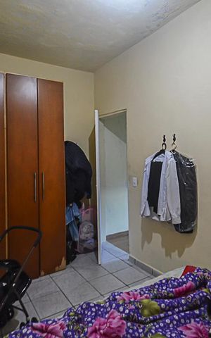 Casa à venda com 102m², 2 quartos e 1 vaga Casa à venda com 102m², 2 quartos e 1 vagaEdícula