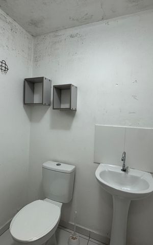 Apartamento à venda com 39m², 1 quarto e 1 vaga Apartamento à venda com 39m², 1 quarto e 1 vagaBanheiro