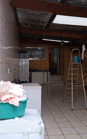 Casa à venda com 203m², 3 quartos e 1 vagaÁrea de Serviço