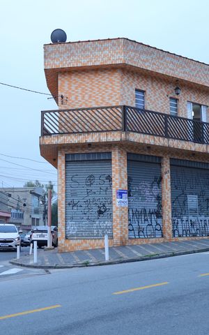 Casa à venda com 203m², 3 quartos e 1 vagaFachada do imóvel - Placa GRANDE instalada na fachada do imóvel, dia 08.09.2026 - Código da placa: KYET-246