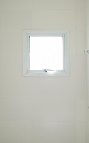 Apartamento à venda com 67m², 2 quartos e 2 vagasBanheiro da suíte 1