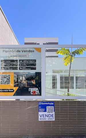 Apartamento à venda com 67m², 2 quartos e 2 vagasFachada + plaquinha