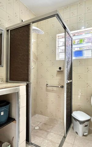 Casa para alugar com 80m², 3 quartos e 1 vaga Casa para alugar com 80m², 3 quartos e 1 vagaBanheiro