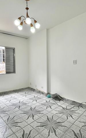 Casa para alugar com 80m², 3 quartos e 1 vaga Casa para alugar com 80m², 3 quartos e 1 vagaSala