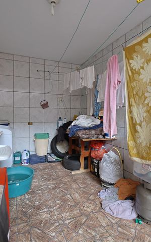 Casa à venda com 290m², 3 quartos e 4 vagasÁrea de Serviço