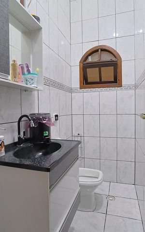 Casa à venda com 290m², 3 quartos e 4 vagasLavabo