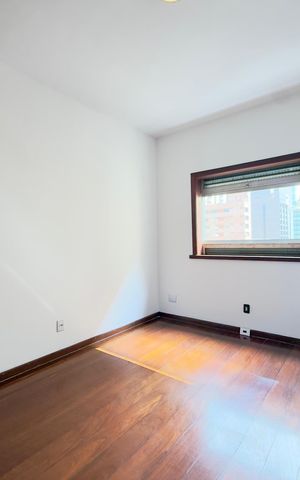 Apartamento à venda com 140m², 4 quartos e 2 vagas Apartamento à venda com 140m², 4 quartos e 2 vagasQuarto 3