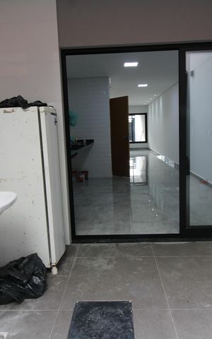 Casa à venda com 145m², 3 quartos e 2 vagasÁrea de Serviço