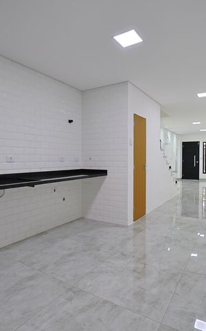 Casa à venda com 145m², 3 quartos e 2 vagasCozinha