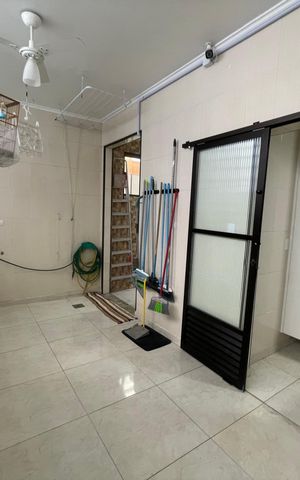 Casa para alugar com 160m², 3 quartos e 2 vagas Casa para alugar com 160m², 3 quartos e 2 vagasÁrea de Serviço