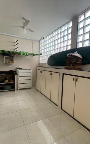 Casa para alugar com 160m², 3 quartos e 2 vagas Casa para alugar com 160m², 3 quartos e 2 vagasÁrea de Serviço